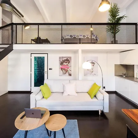 Apartamento 2-level On Krizikova Near The Metro