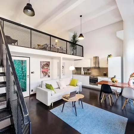Apartamento 2-level On Krizikova Near The Metro