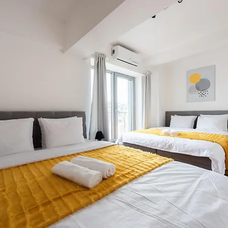 Apartamento 2-level On Krizikova Near The Metro *